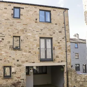 9 Navigation Square Holiday home